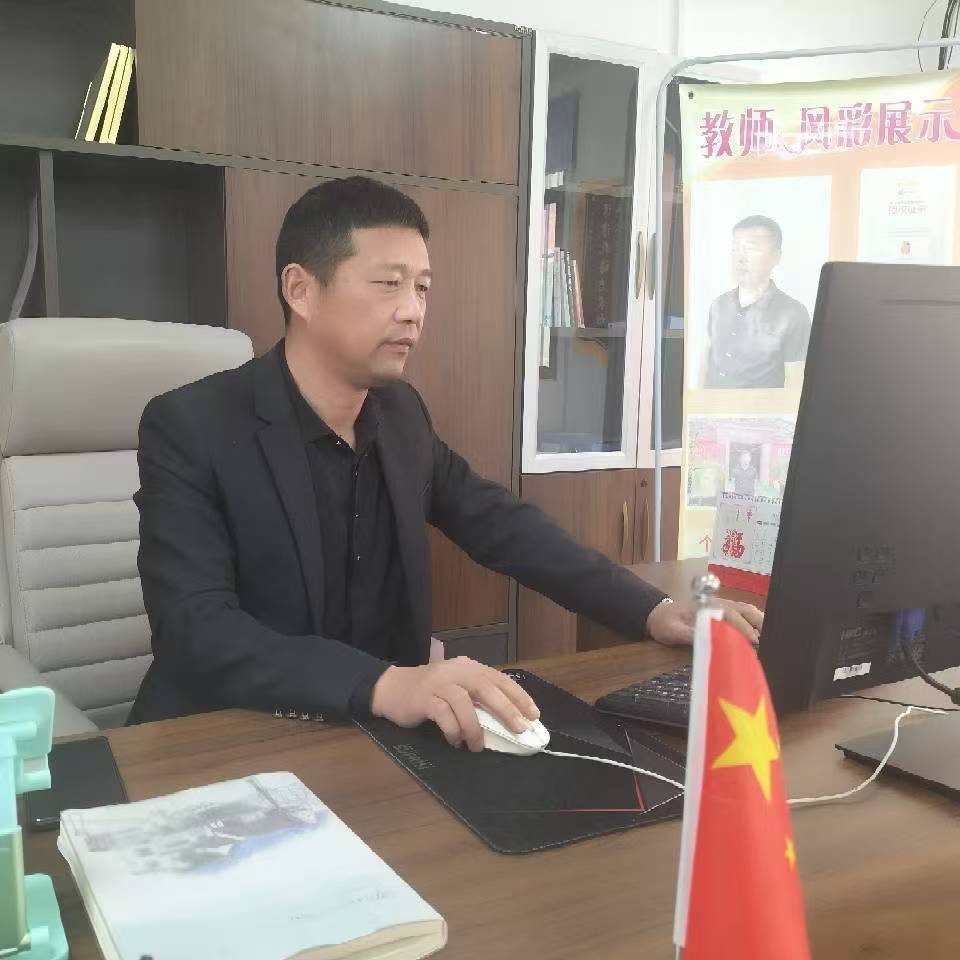 湖北善聆叛逆素质教育学校肖少兵