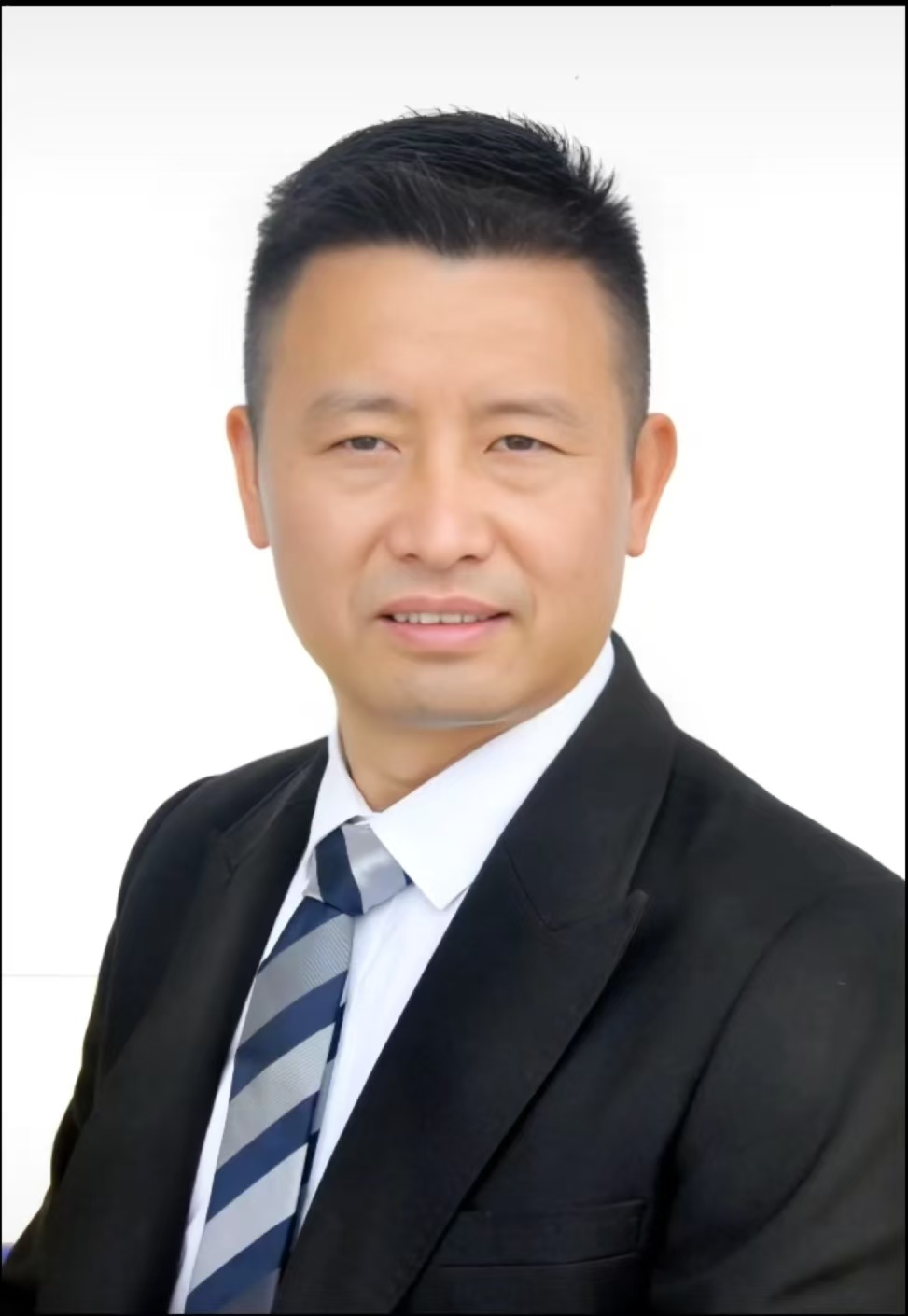 湖北善聆叛逆素质教育学校詹小平