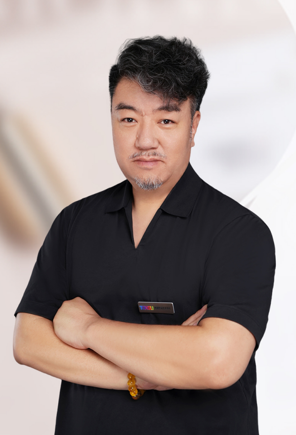沈阳统丽职业技术学校穆彭
