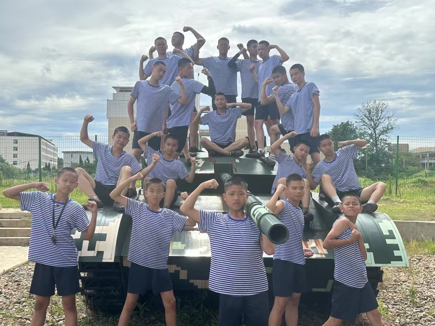 力推江西新余青少年叛逆沉迷...