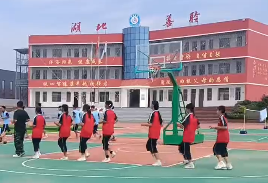 一览湖北黄冈有经验的青少年...